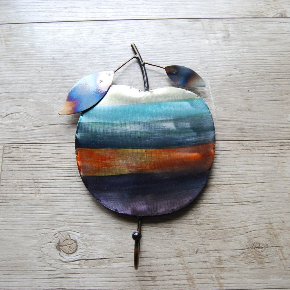 Apple shaped wall hook fixture
